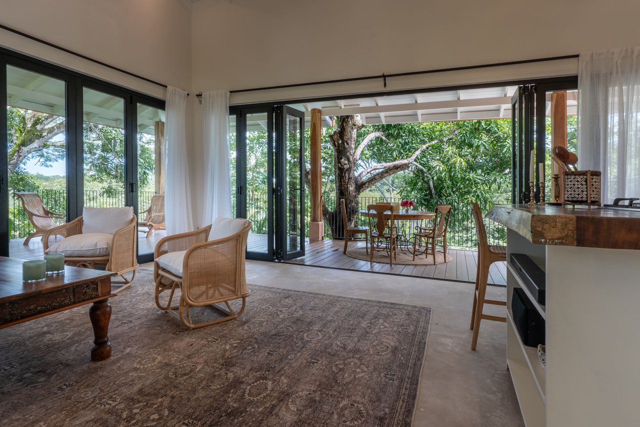 Chakra Bohemian Retreat / Las Delicias, Montezuma , Cóbano