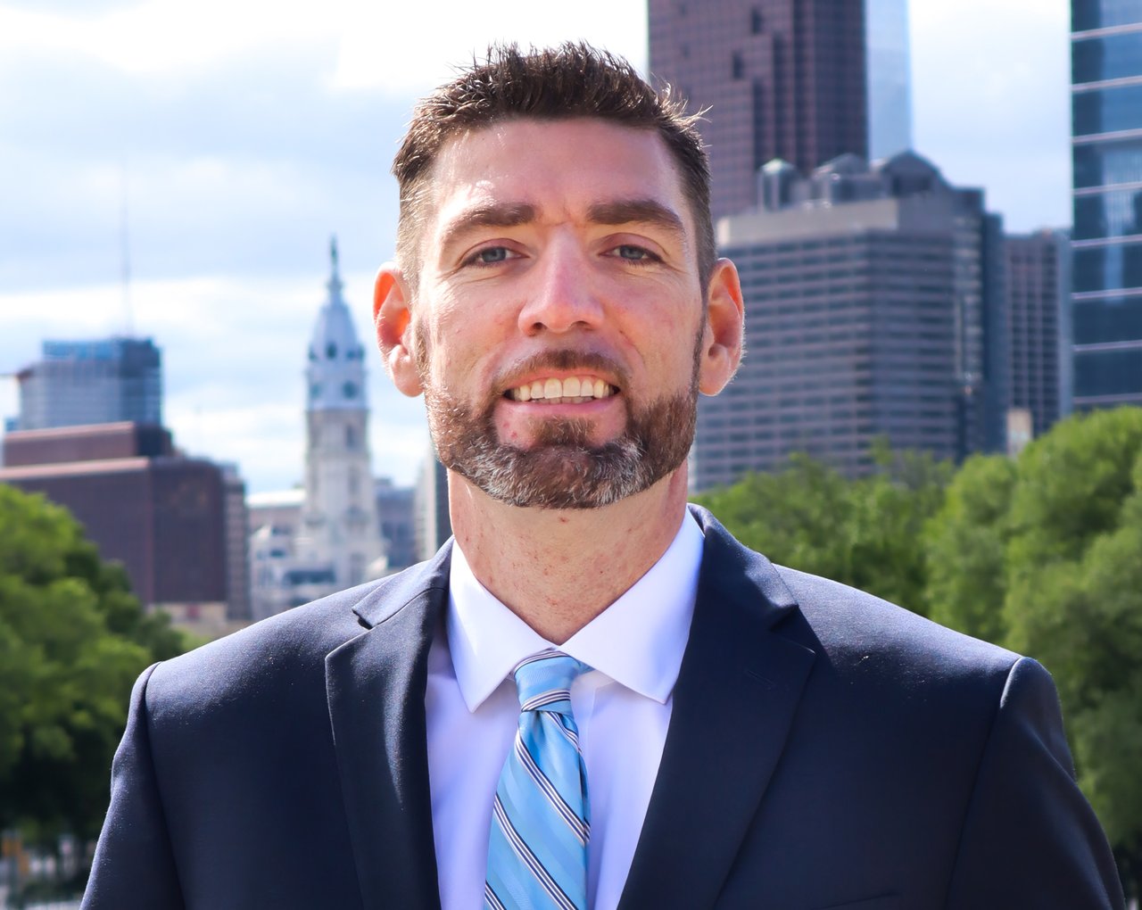 Andrew Feeley Philadelphia Real Estate Agent Headshot