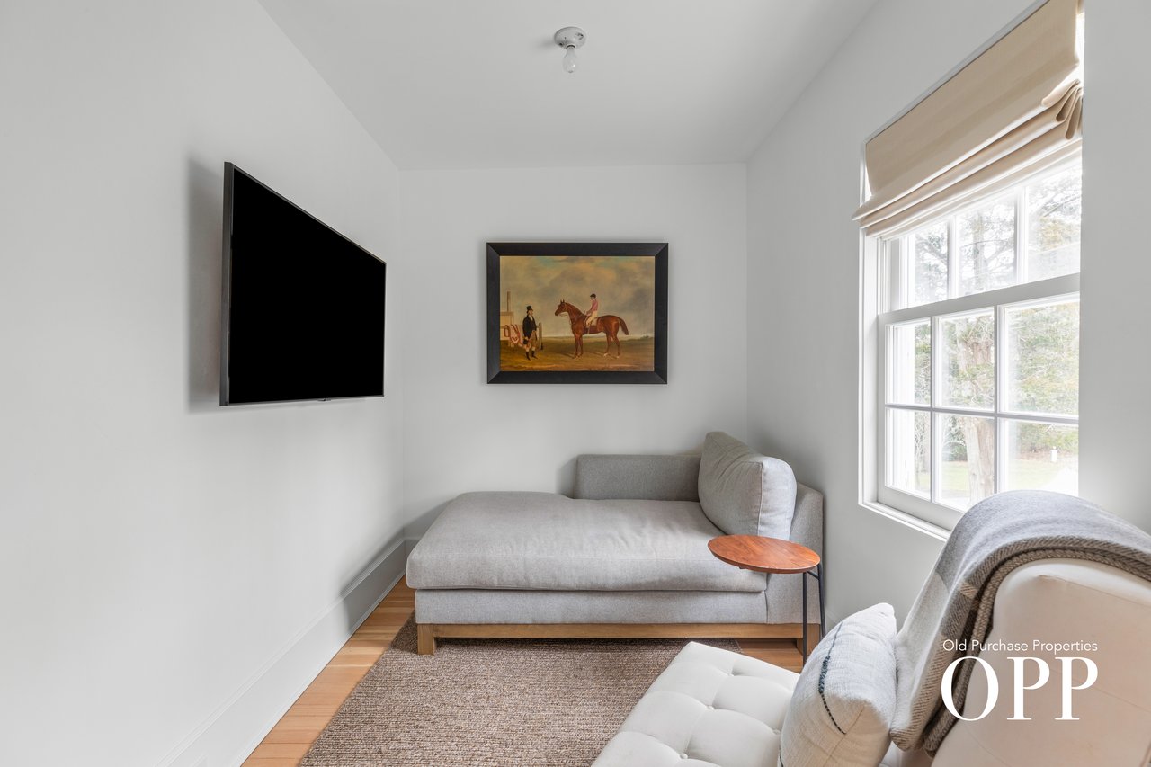 A CURATED HOME WITH DESIGNER PEDIGREE