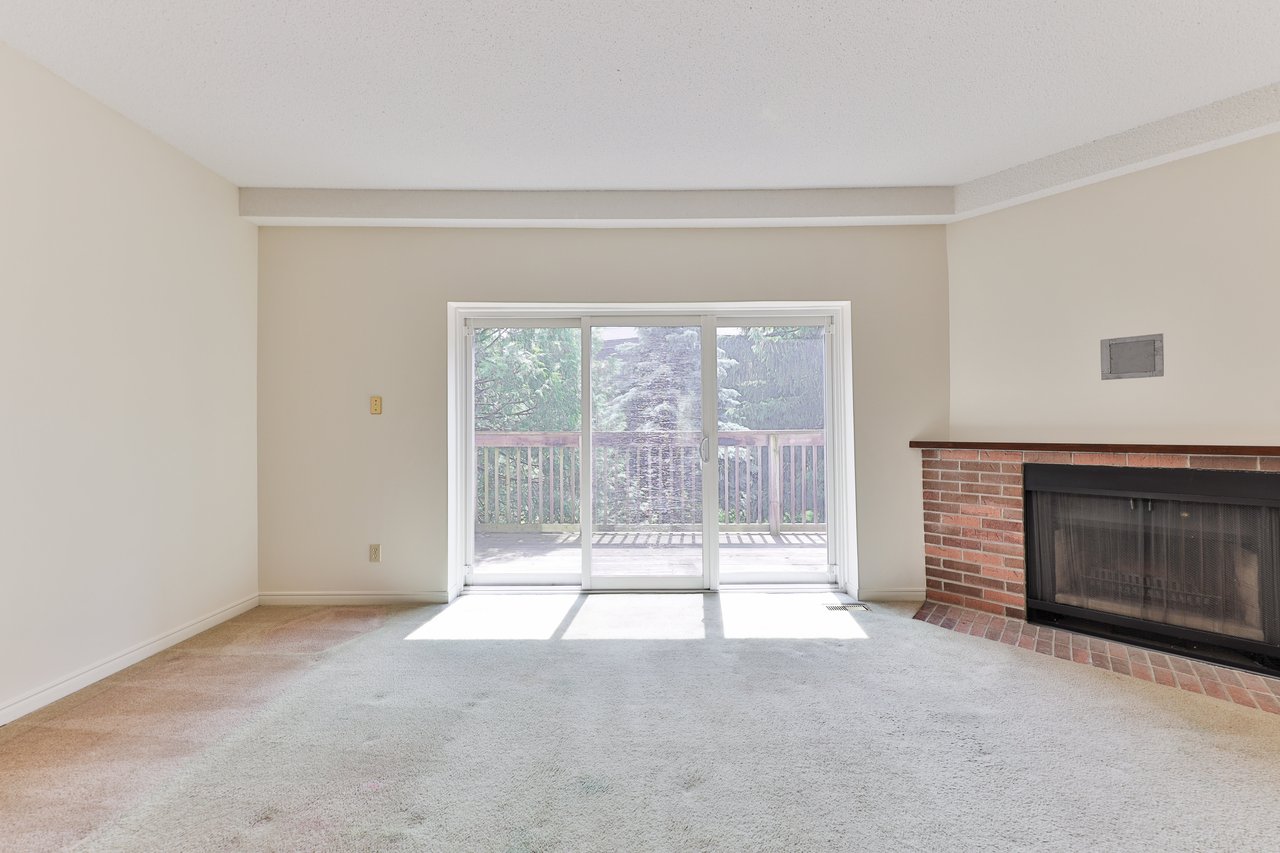1160 Walden Circle #11