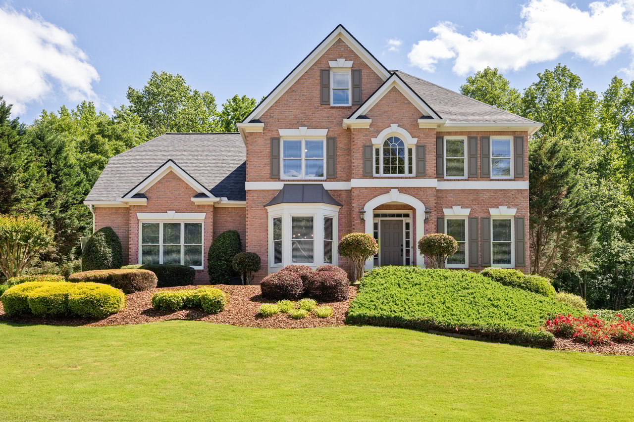 1545 Briers Chute