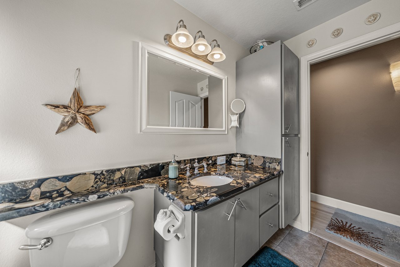 13247 THOROUGHBRED DR