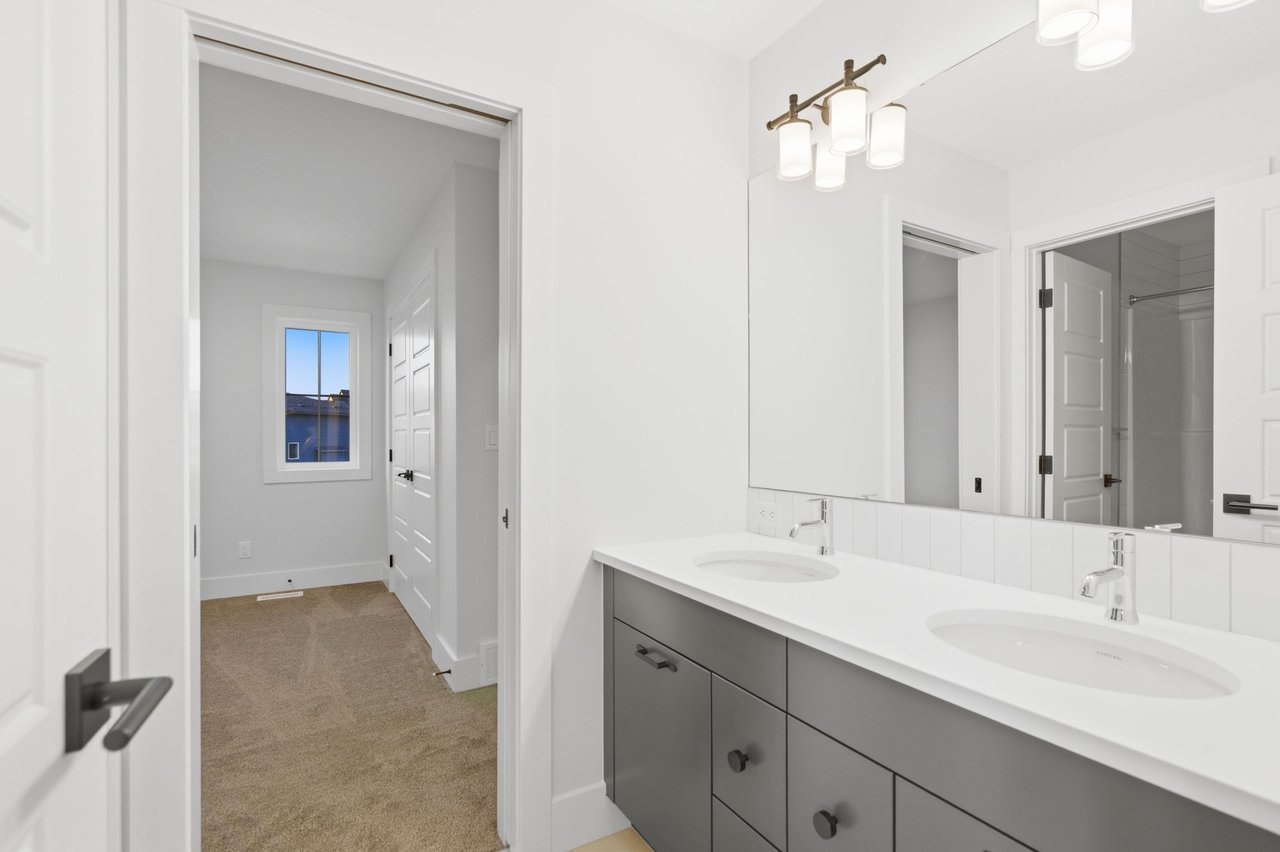 192 Creekstone Hill SW