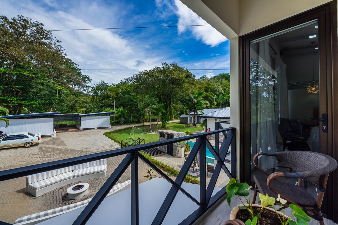 Casa Cielo | Luxurious Multifunctional Estate with Main House, Apartments, and Pool in Guanacaste!