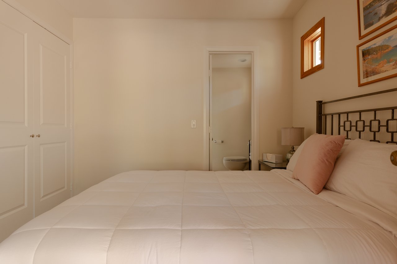52883 Eisenhower Drive, La Quinta Cove: Five Bedrooms, a Casita, and a Backyard Built for Company