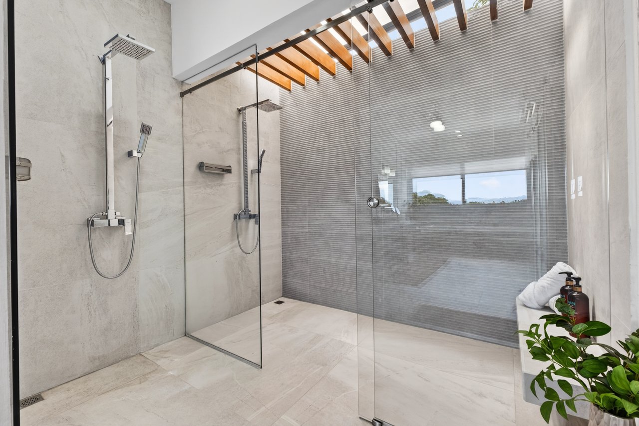 C5 Enclave | Premium Furnished 5-Bedroom Retreat Near Playa Avellanas