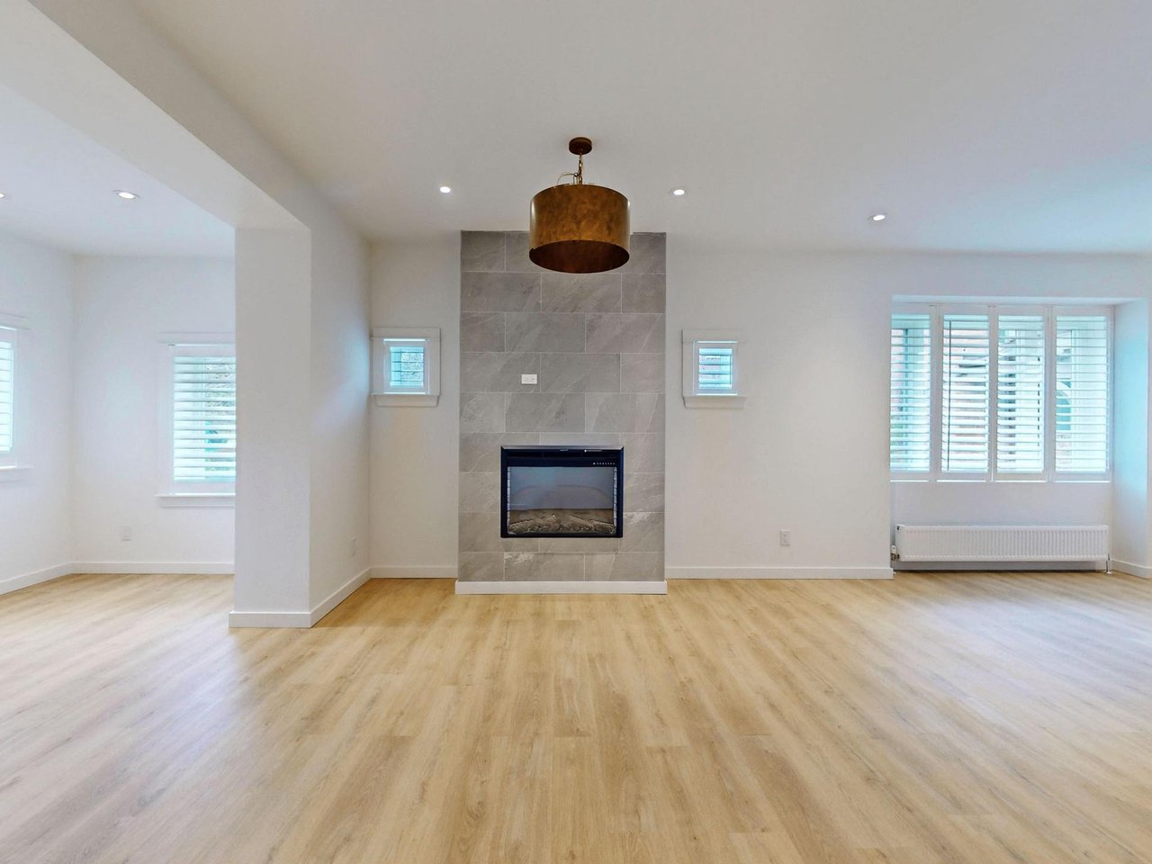 17 Humewood Dr Suite 2