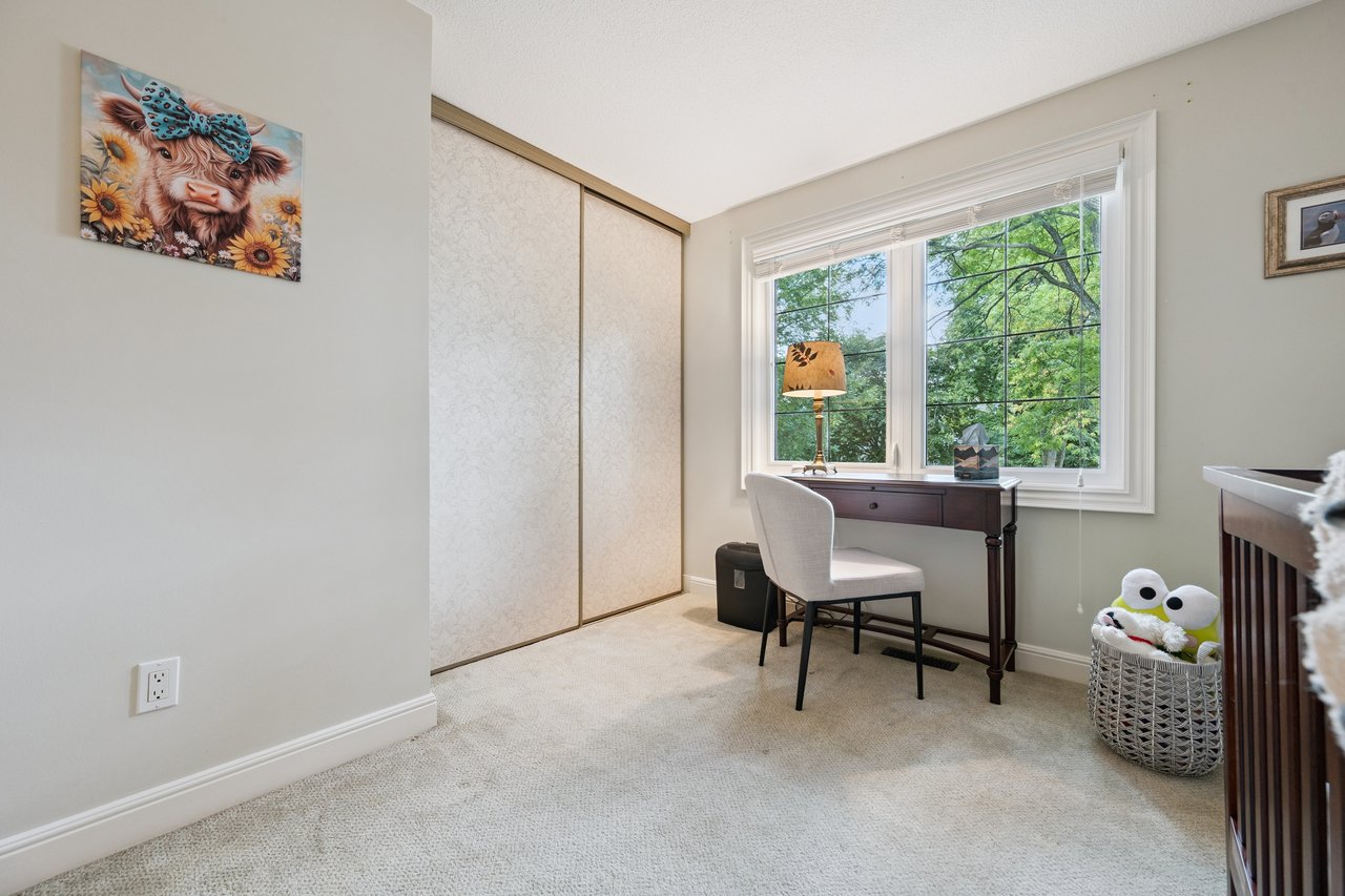 250 Mccraney Street W