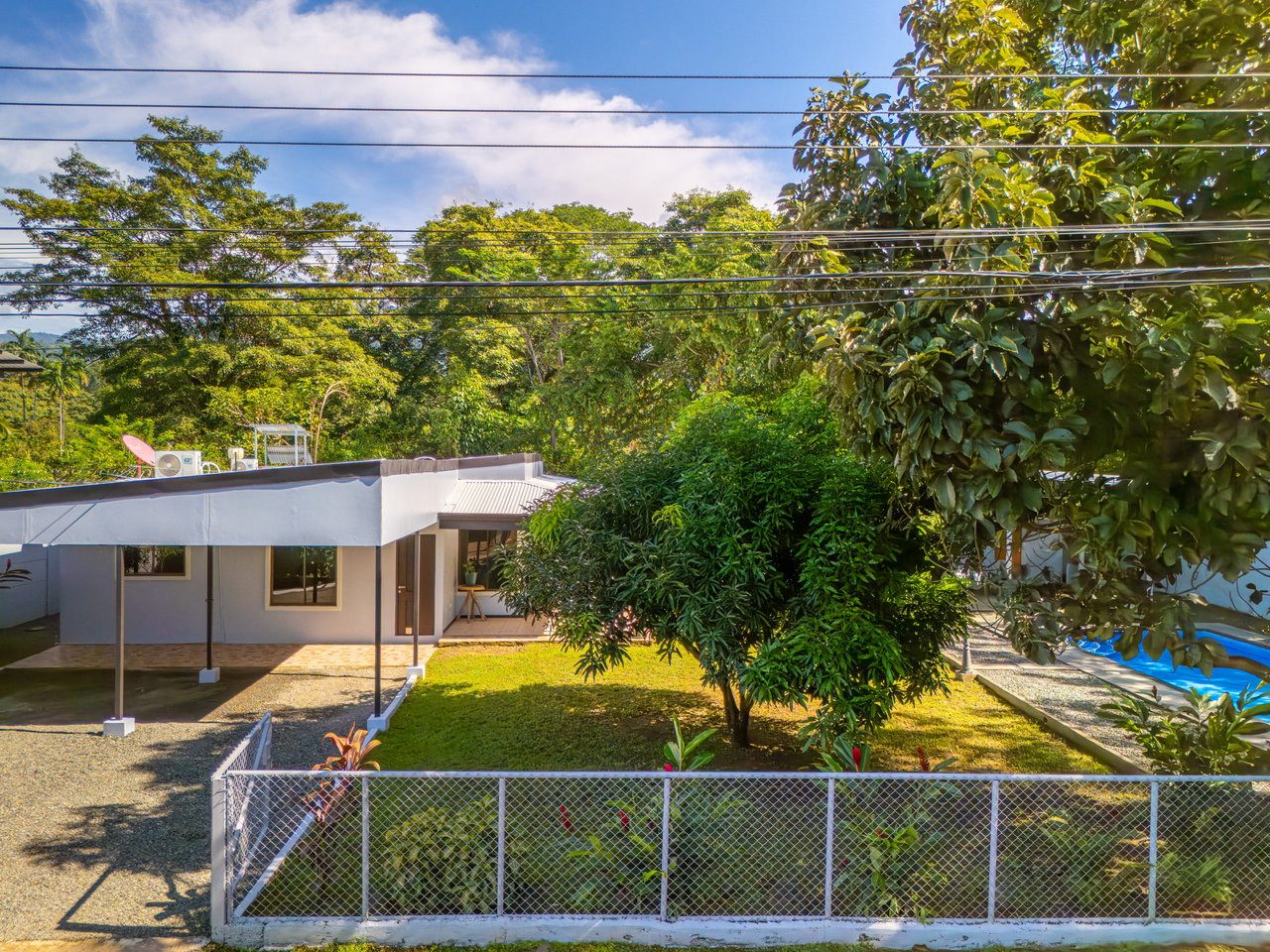 3-Bedroom Home on a Double Lot with Large Pool Backing to Jungle