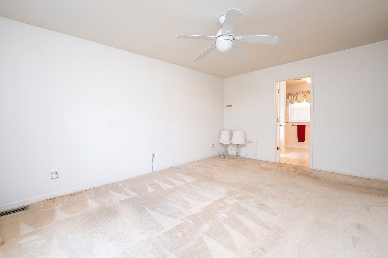 1247 Colonial Drive