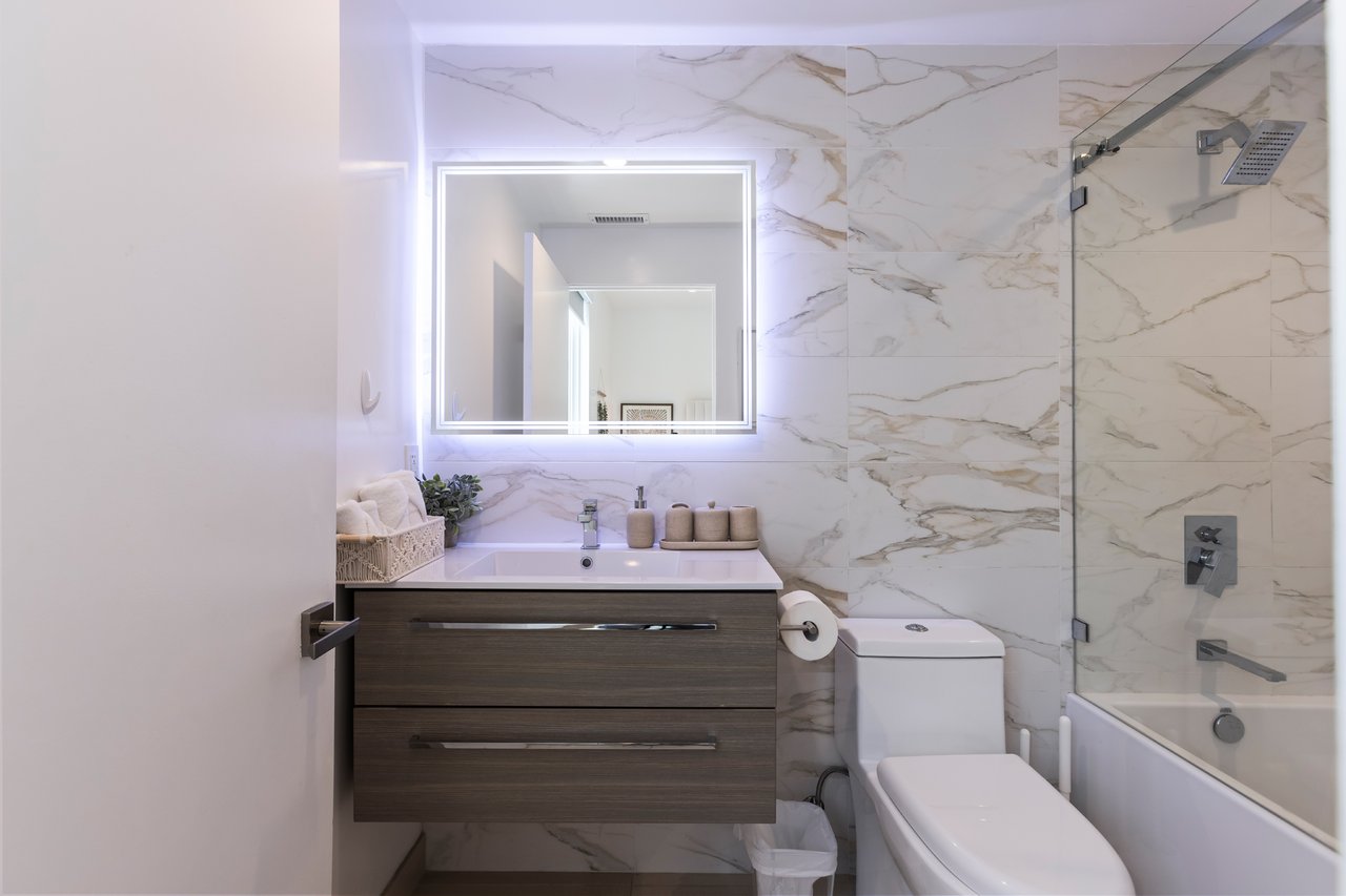 3B/3.5B Designer Home located in Prime Location