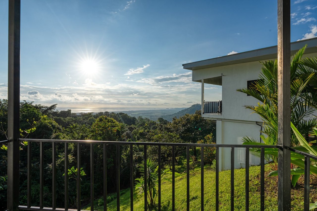 Ocean View Dual Villa Estate, Manuel Antonio, Puntarenas