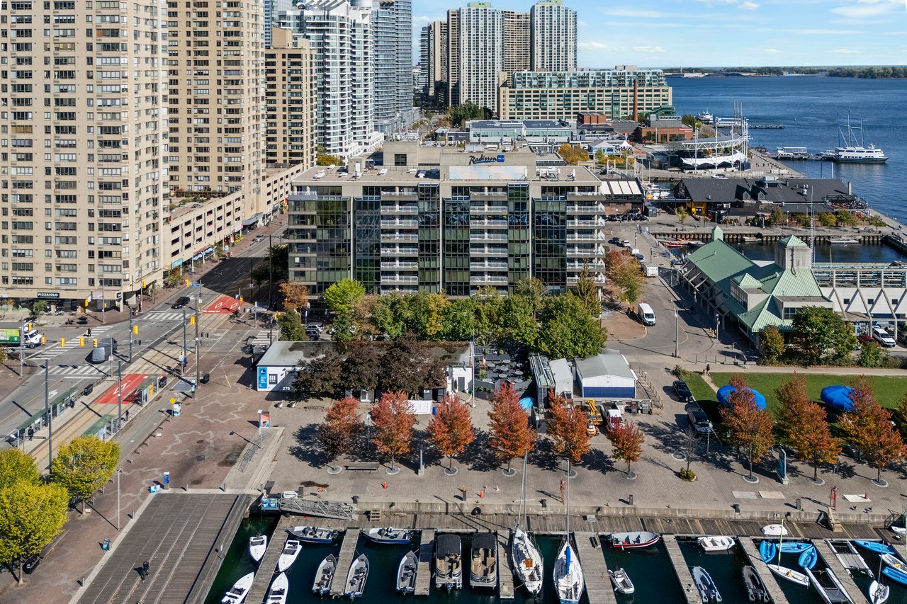 251 Queens Quay W #308