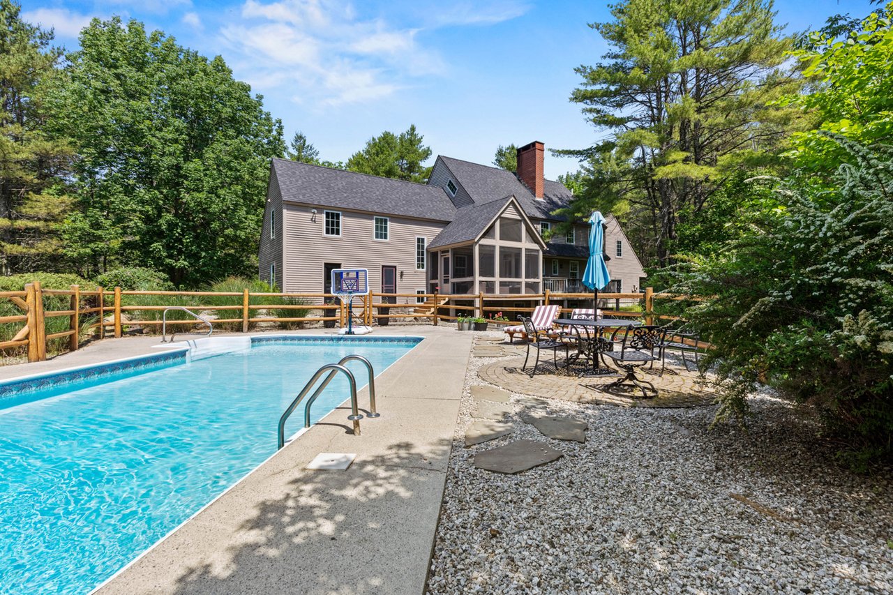 531 Ledge Road, Yarmouth