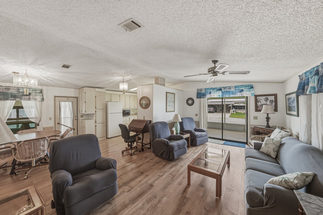 35116 COLONY HILLS DR