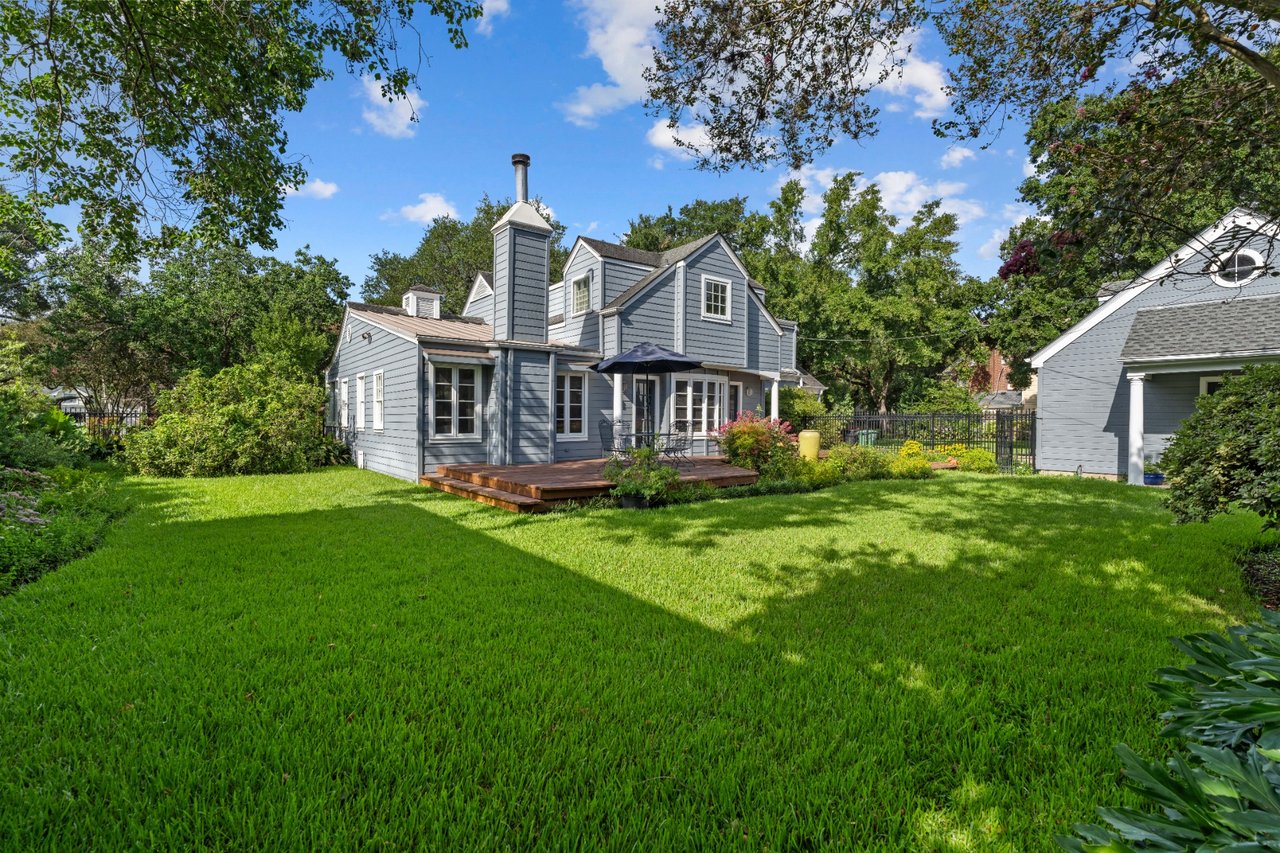 2126 Dryden