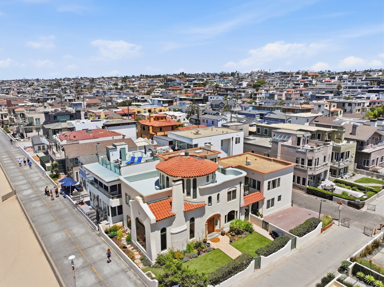 1602 The Strand (Entire Property)