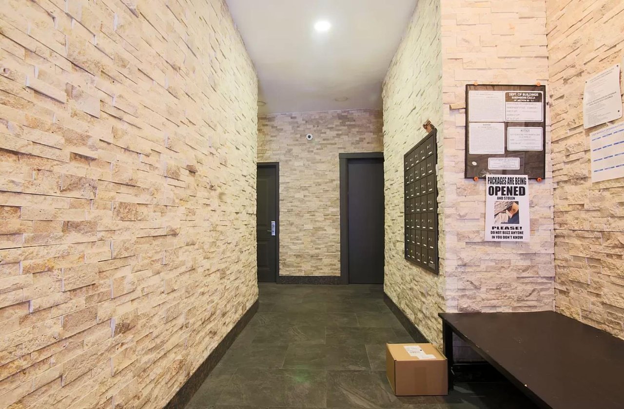 45 Carmine Street, Apt 2-E