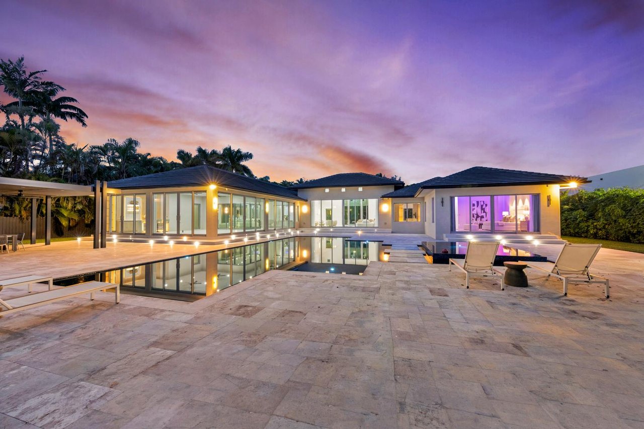 JUST LISTED: Modern Luxury Estate at 11240 SW 95th Street