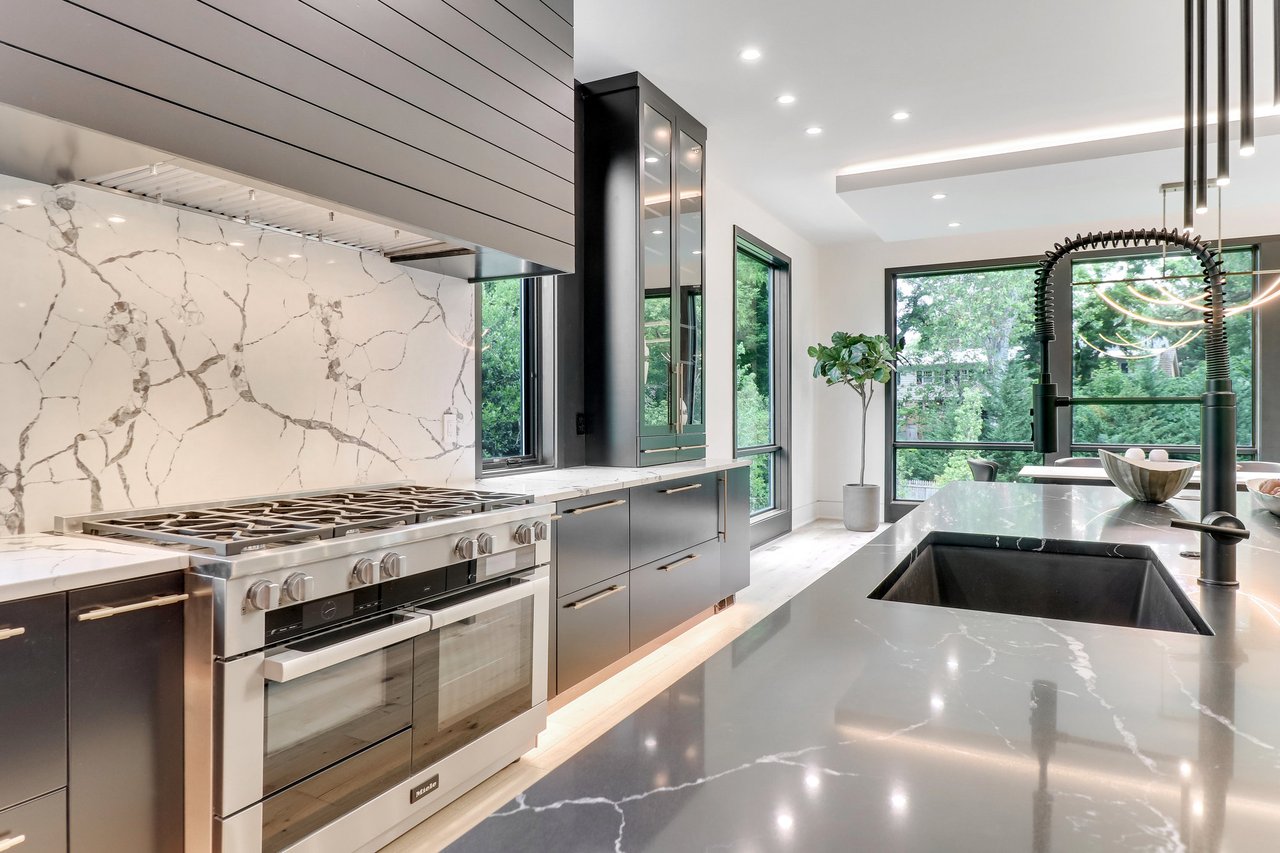 	  	1138 Basil Rd, Mclean, VA 22101