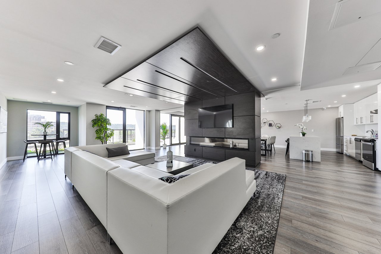 1806-15 Queen Street, Hamilton