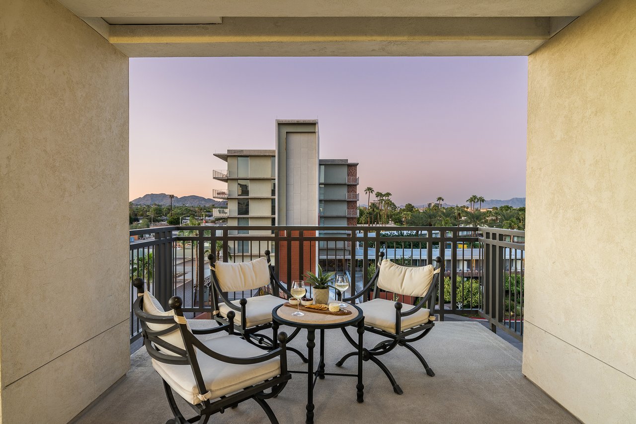 6803 E MAIN Street, 5511