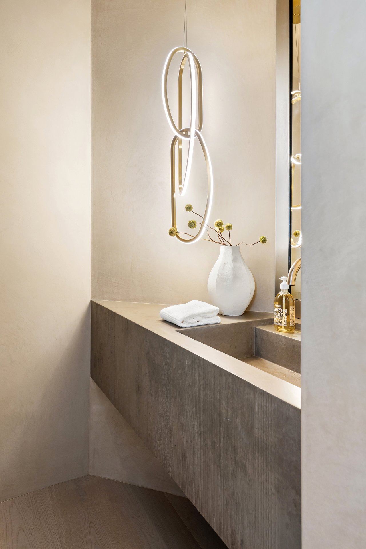 Erin Martin-Designed View Apartment