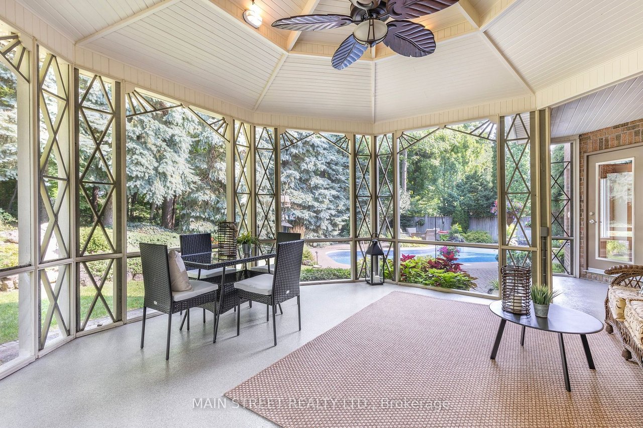 120 Willow Farm Lane, Aurora