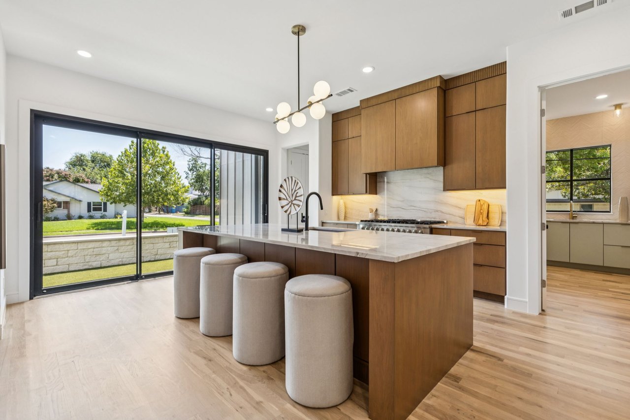 Available now | 3207 Whitehall Drive