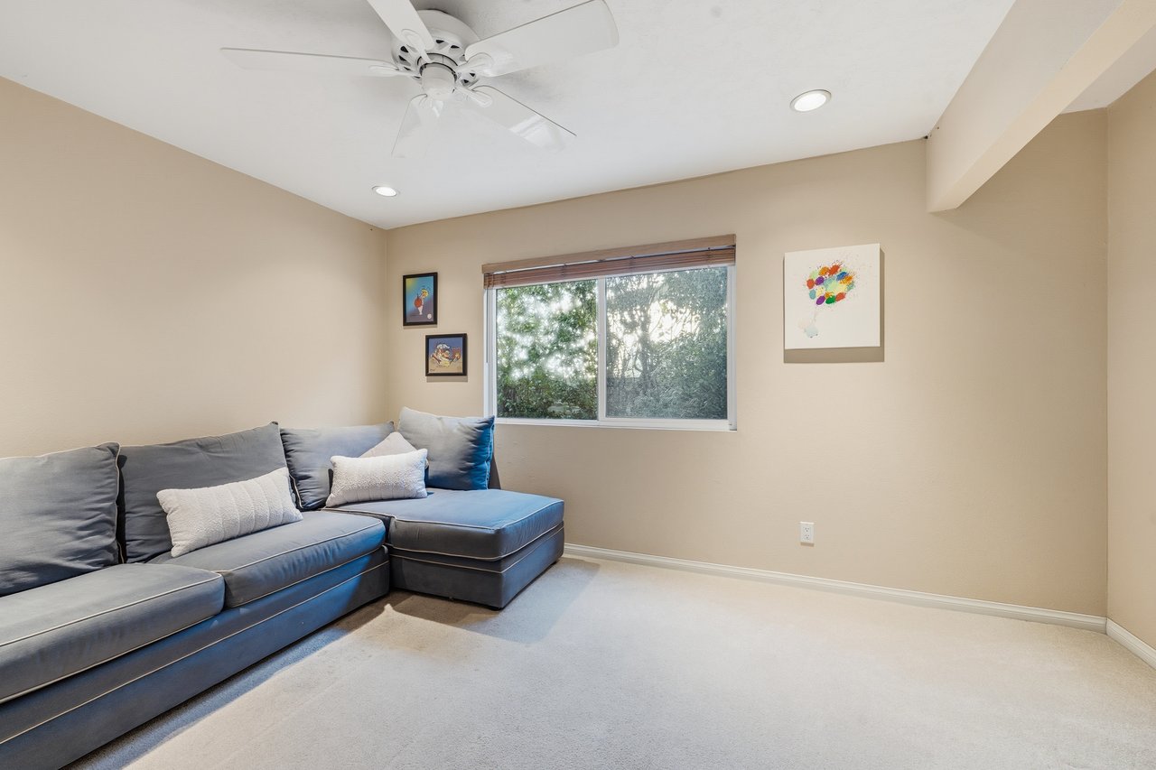 7267 Pondera Circle
