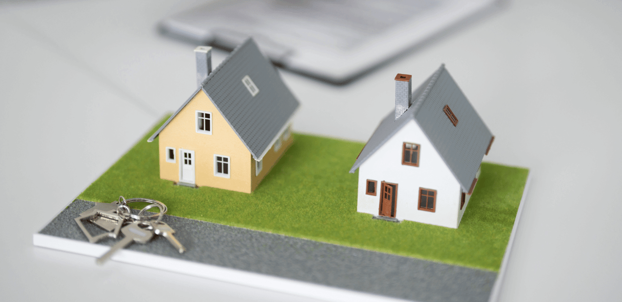 How Real Estate Professionals Help Buyers Compare Properties