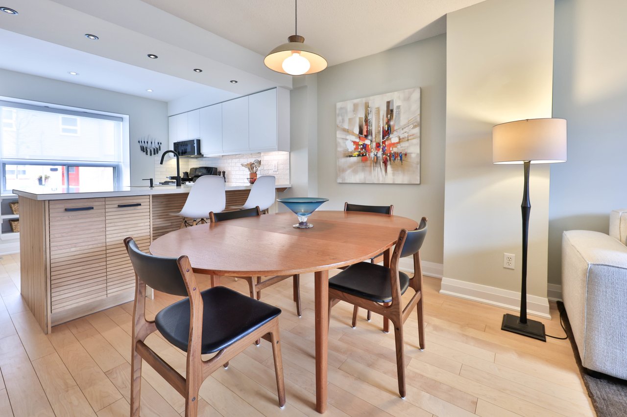 83-1055 Shawnmarr Road, Mississauga