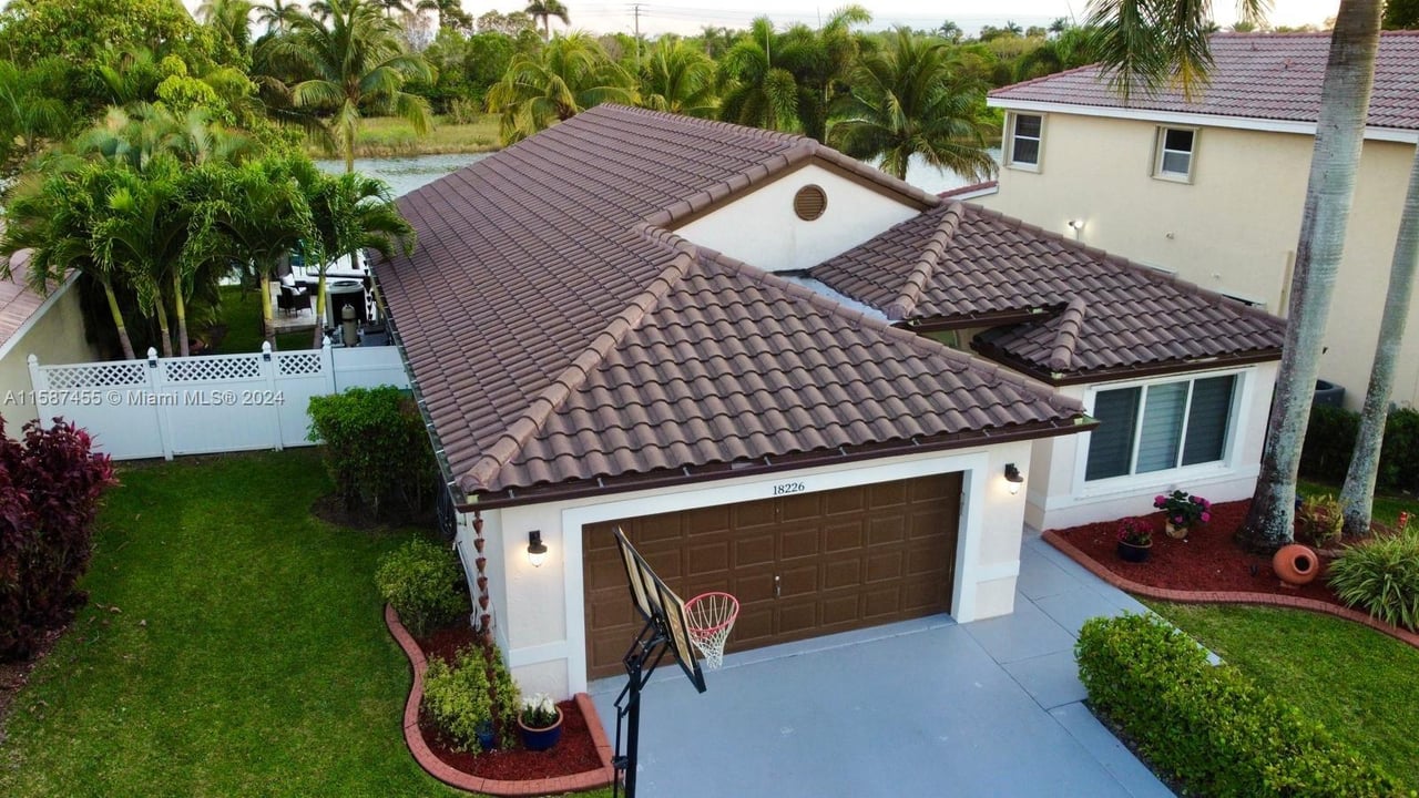 18226 SW 29 St Miramar