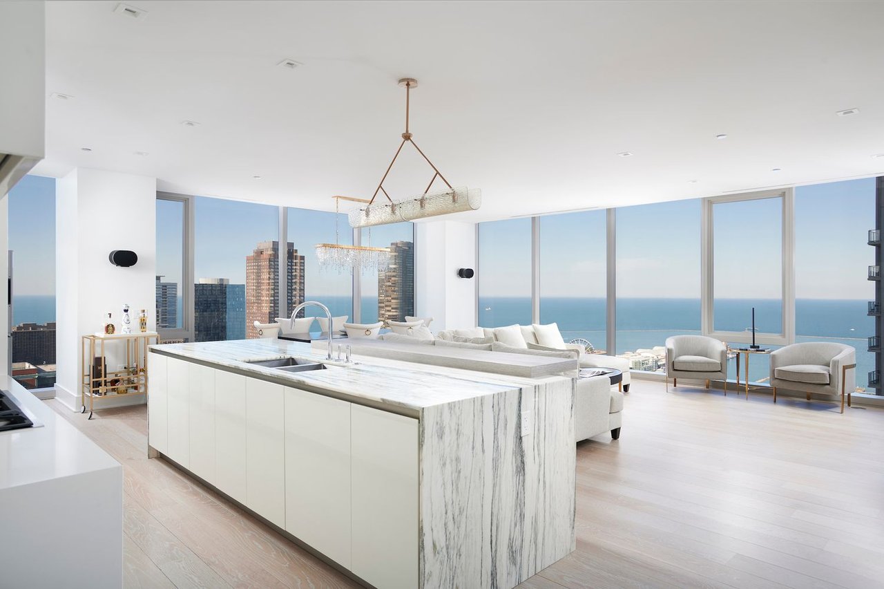 363 E Wacker Dr, #3608
