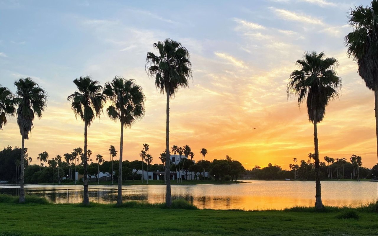 Nassau Bay