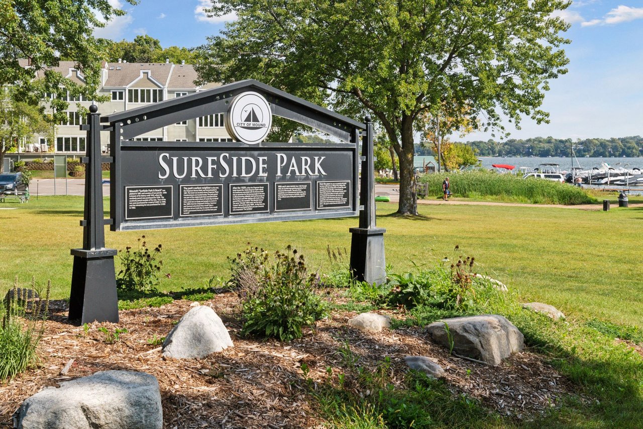 2150 Old School Rd #252, Mound