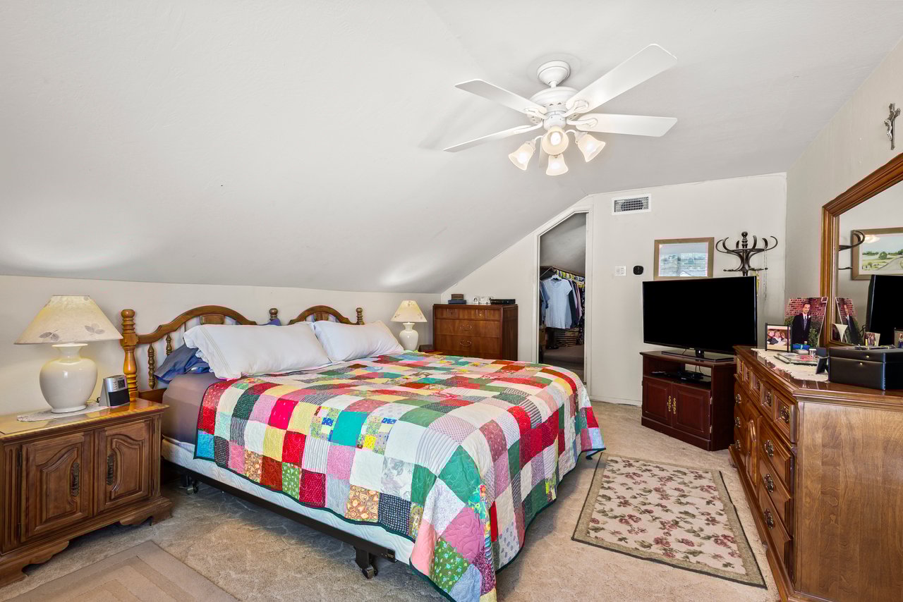 3529 Ridgewood Way