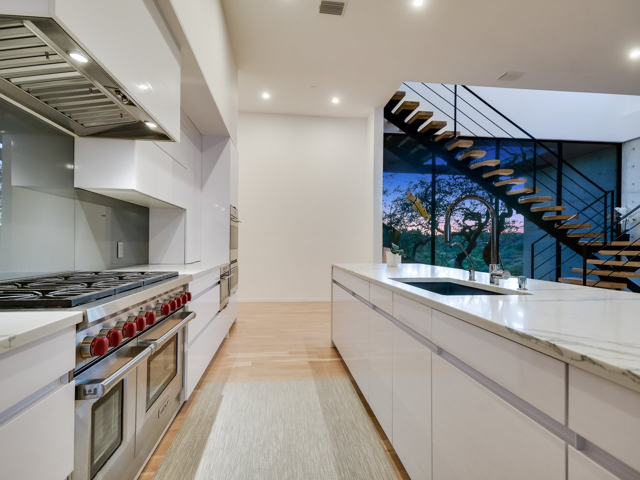Private, Modern Masterpiece