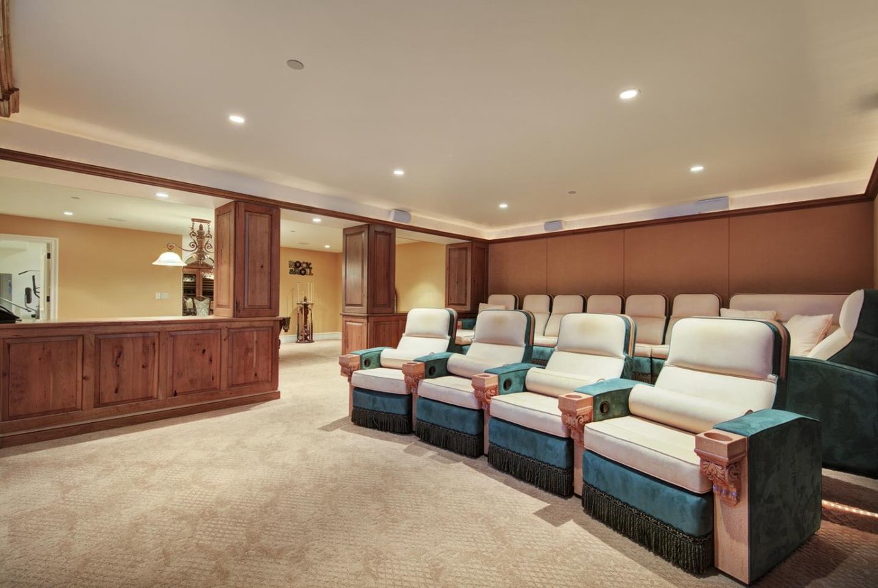 3108 Flavin LN
