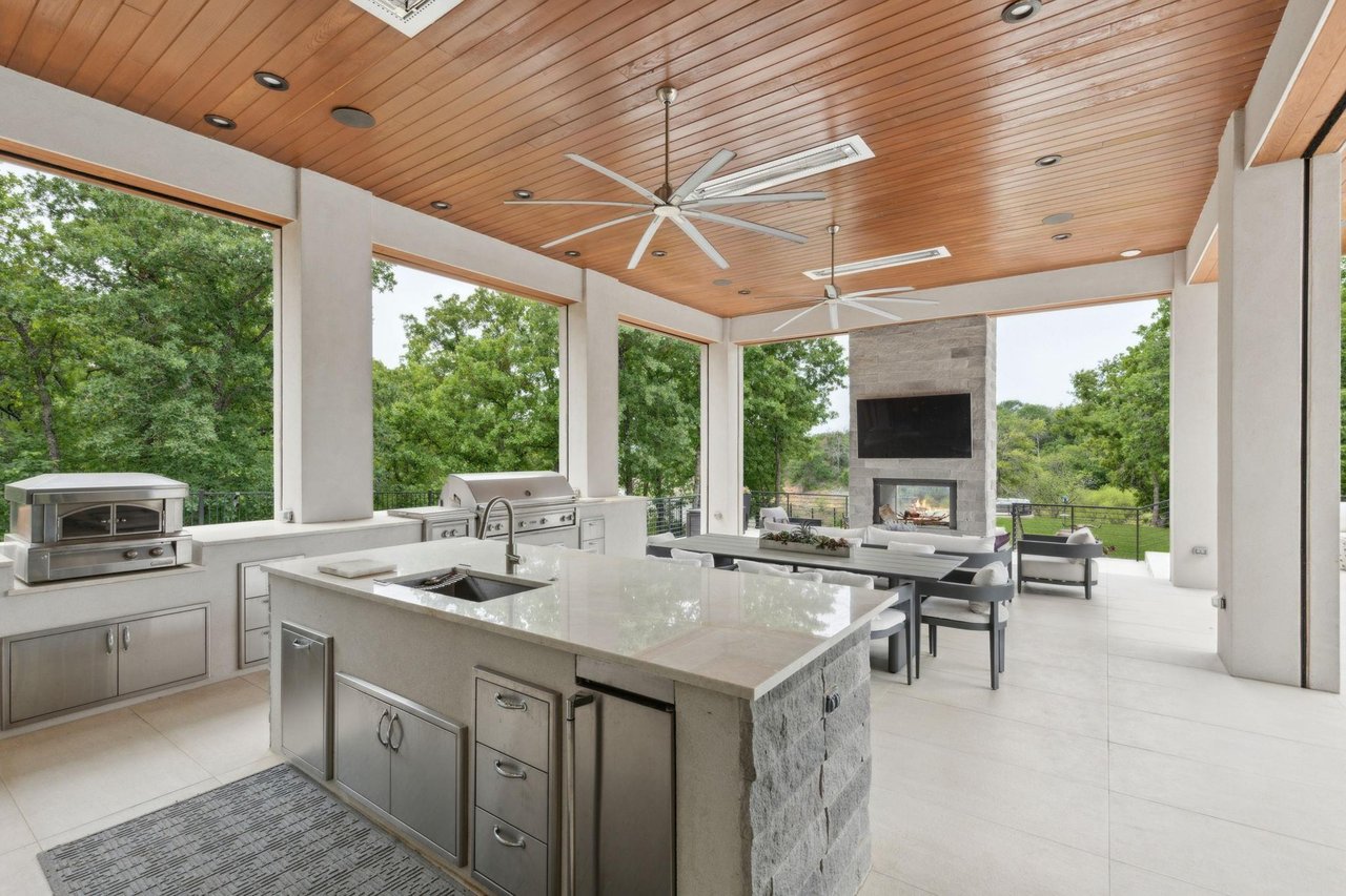 1697 Deer Path Flower Mound, TX 75022