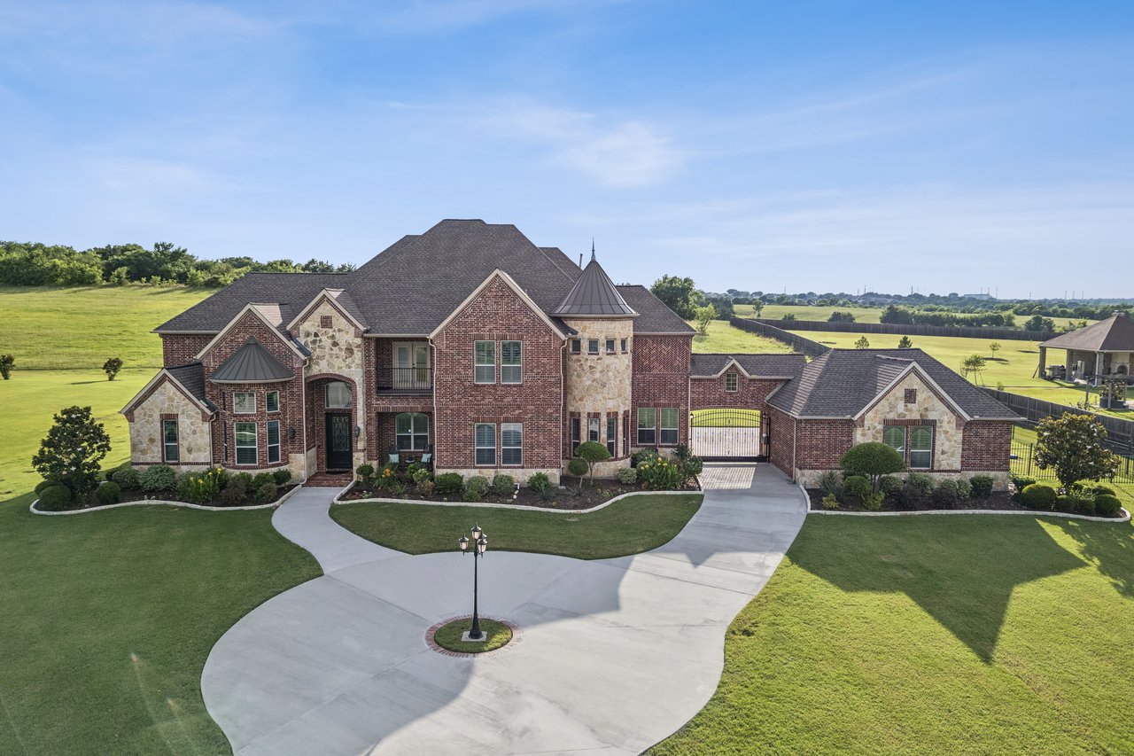 211 Tanner Creek Circle