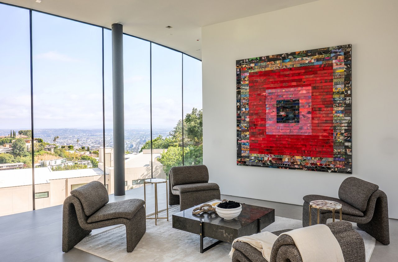 9277 Thrush Way, Sunset Strip