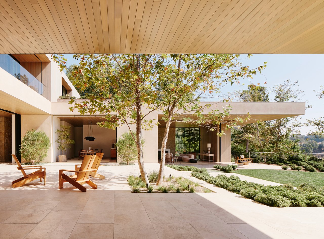 Brentwood Modern by Noah Walker AIA