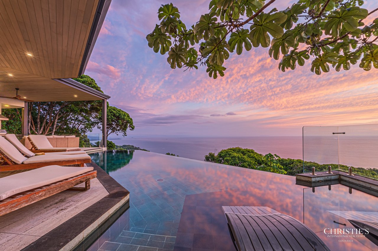 Luxury Estate in Escaleras- incredible ocean views 5.5 Acres