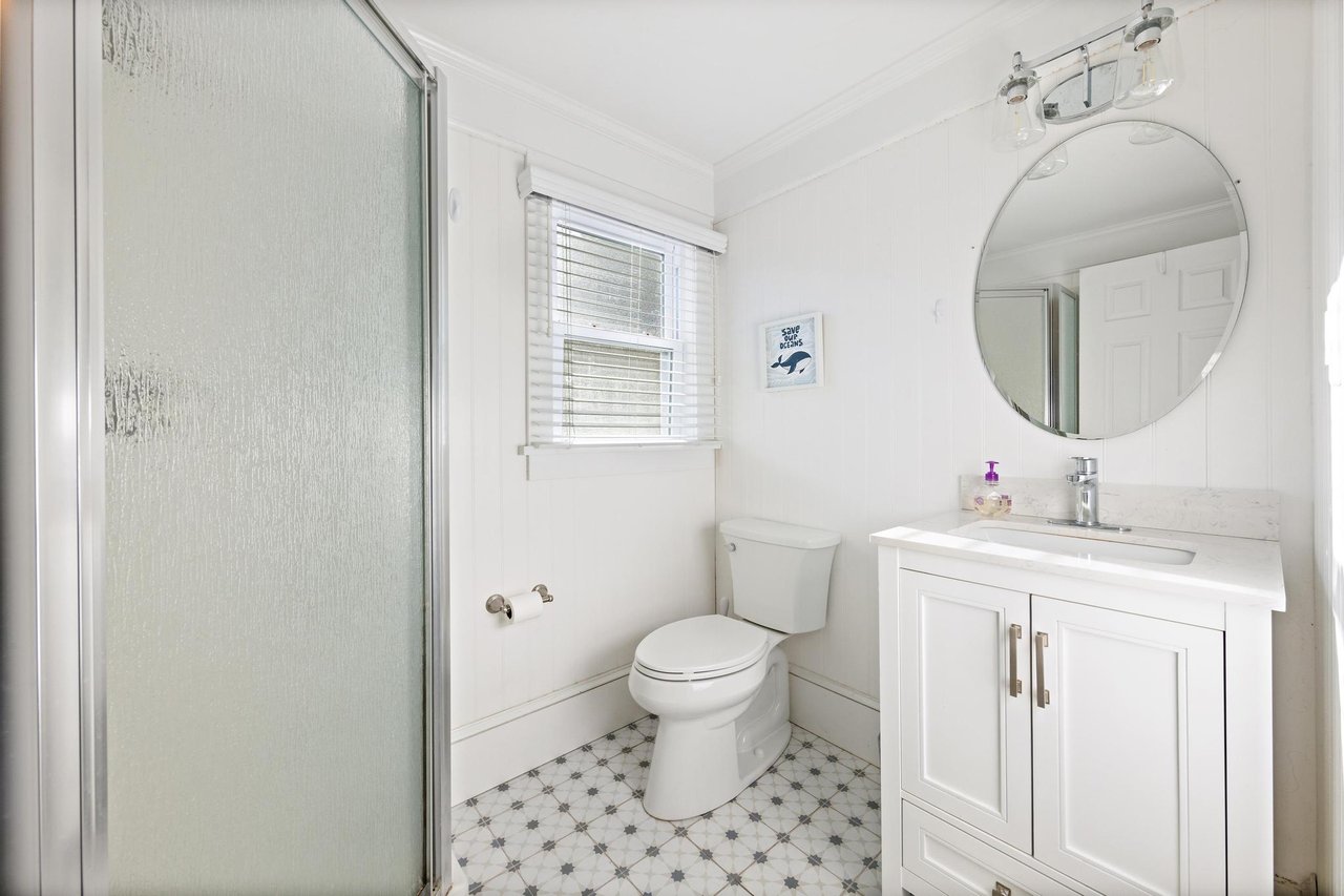 112 8th Street Beach Haven w/Cottage