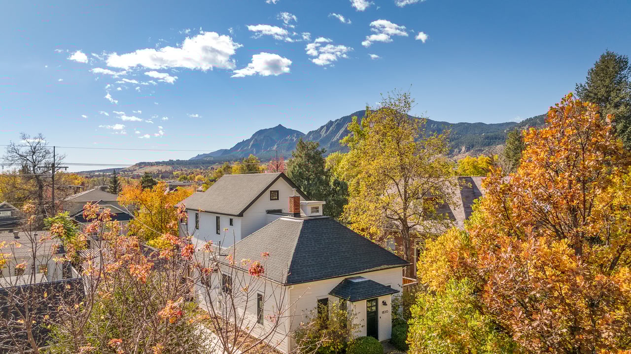 1830 Mapleton Avenue