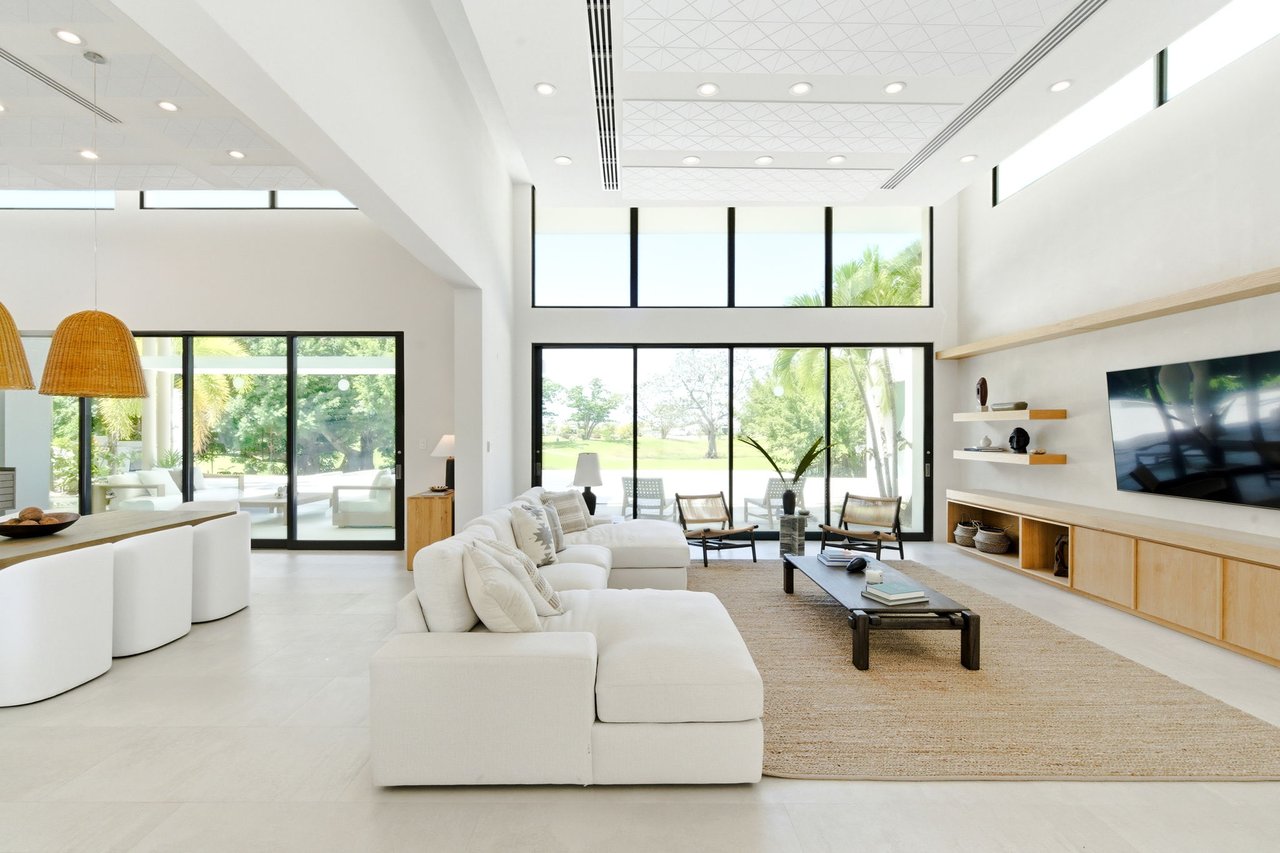 11 GOLF VIEW DRIVE #11