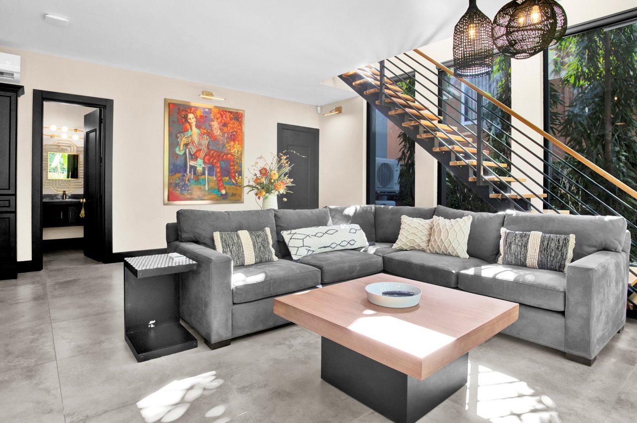Casa Shangri-La: Modern Loft-Style Luxury in Playa Potrero!