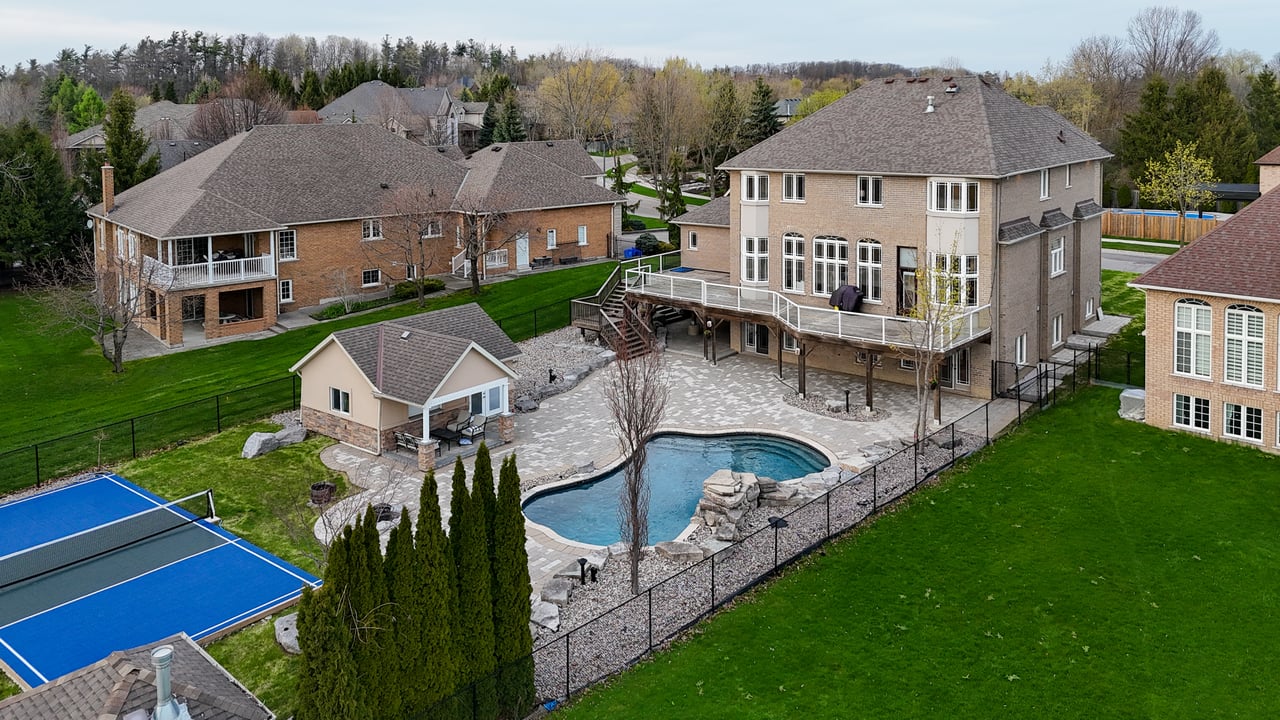 170 Athabasca Dr, Maple Ontario