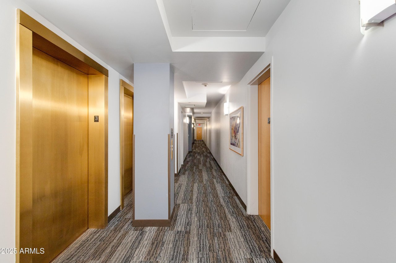 7137 E Rancho Vista Dr, #3003